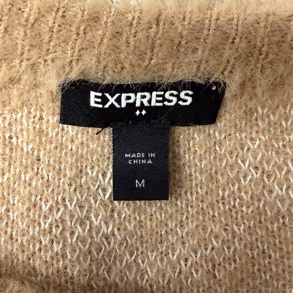 Express Fuzzy Leopard Pullover Sweater - Picture 4 of 5